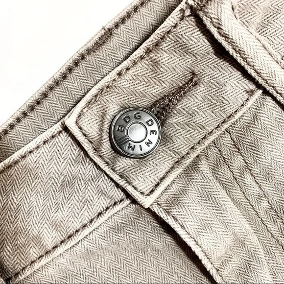 Urban Outfitters BDG Katie Super High Rise Shorts - Picture 7 of 7